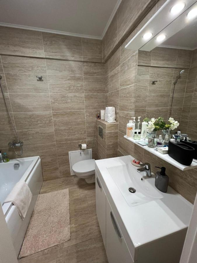 Chic Apartament Complex Inamstro Iasi Exterior photo